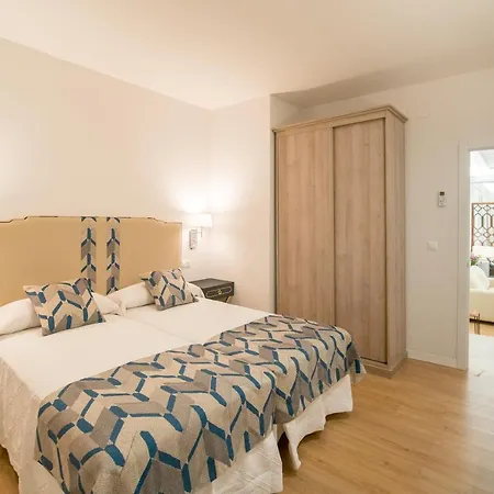 Arco Macarena Lofts Sevilla