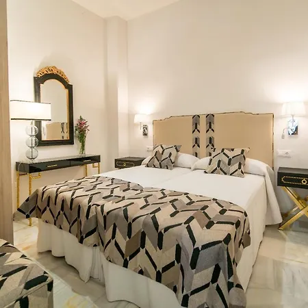 Arco Macarena Lofts *